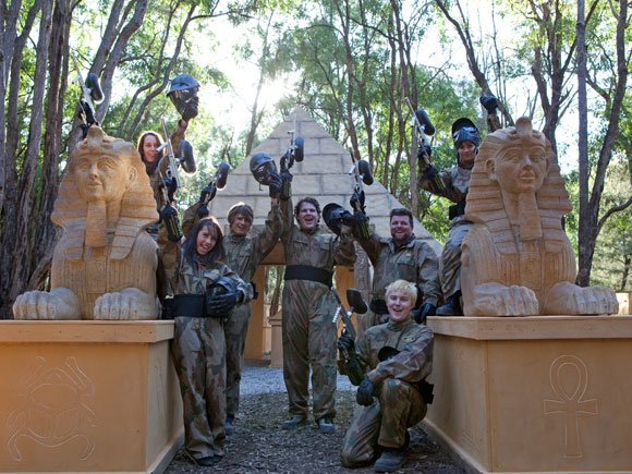 Jubilant players at the Tomb Raider Pyramid and Sphinx